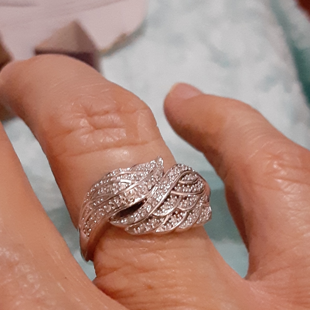 NWT Affinity Diamond Ring Sterling Silver 1/7ct Size 7